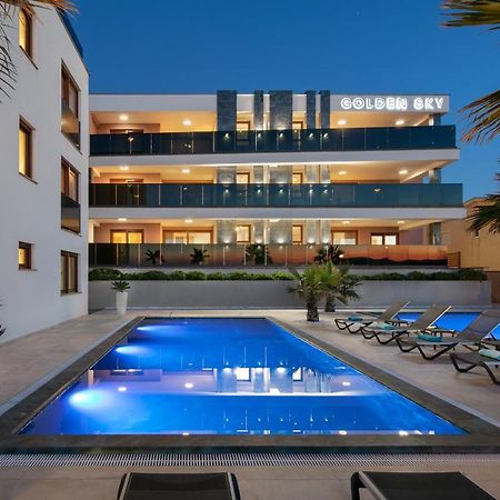 Malibu Imperial Resort Vir Exteriér fotografie